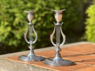 Пара антикварных подсвечников в форме лиры. Англия. Пара антикварных подсвечников в форме лиры. Англия.