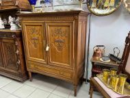 Изысканный комод в стиле модерн Изысканный комод в стиле модерн